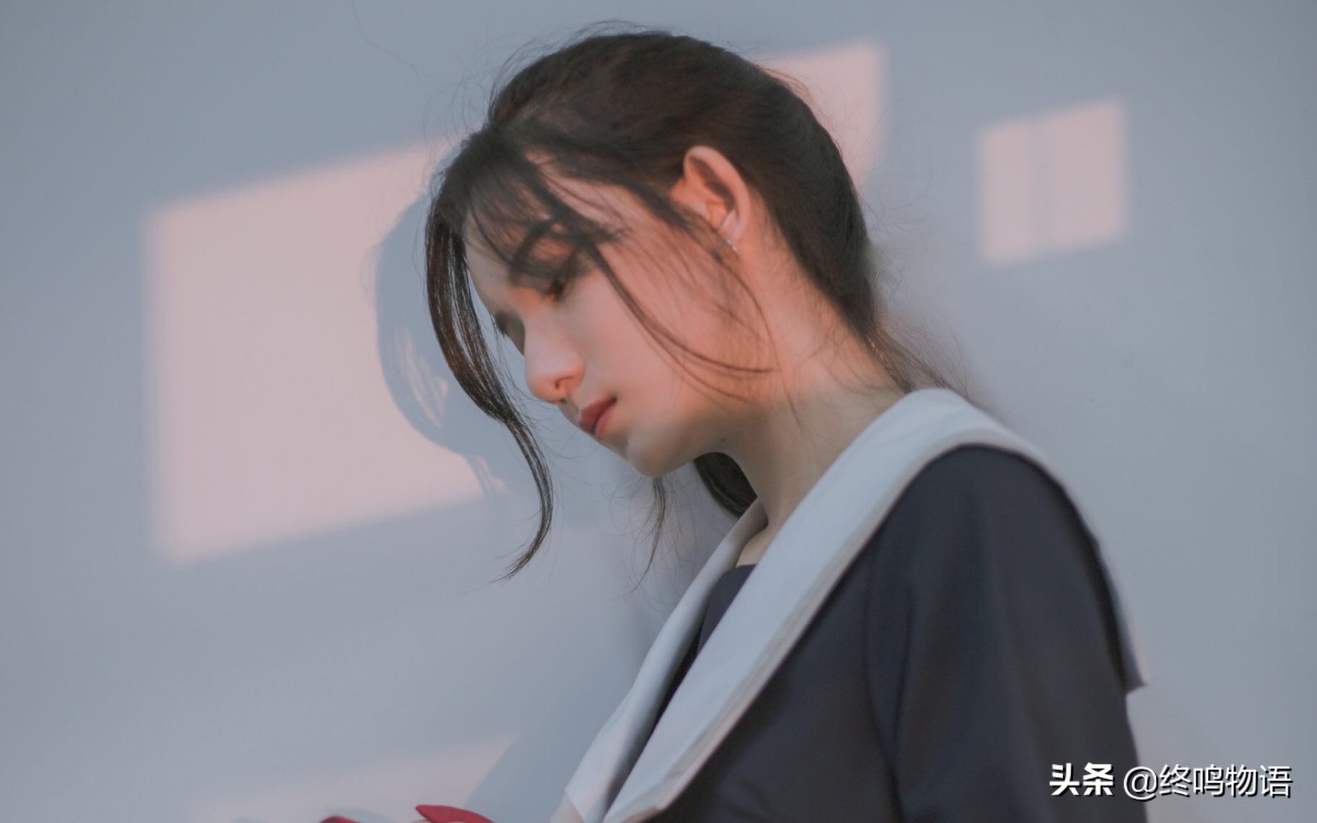 笔记本电脑怎么翻盖自动开机,旧笔记本自动开机设置