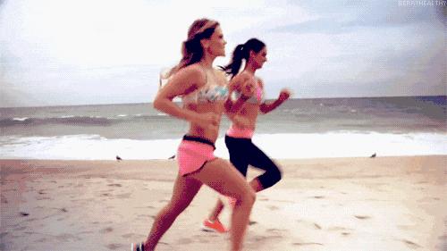 哈哈哈哈哈为什么,为什么越跑步的人越跑越单身