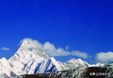 新疆托木尔提峰攀登过程,天山第一峰托木尔