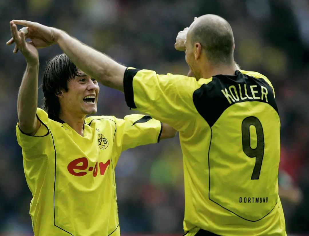 多特蒙德你永远不会独行现场版,多特蒙德为什么也唱永不独行