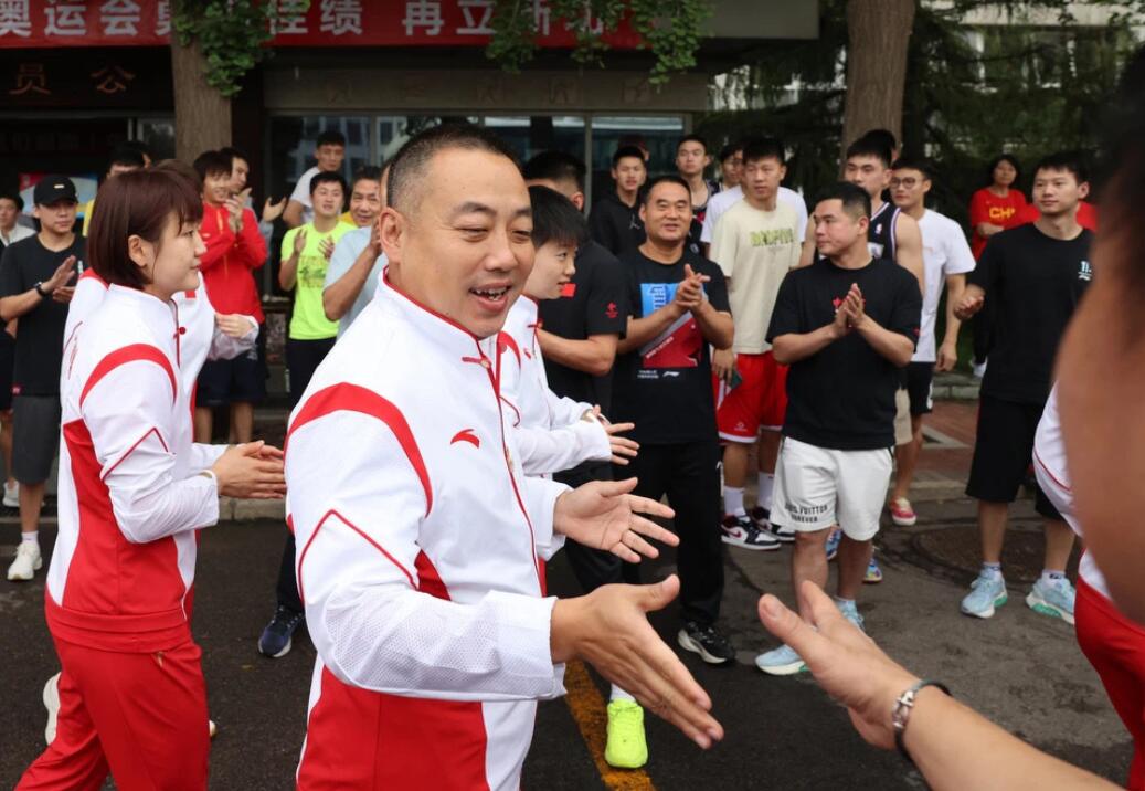 乒乓球马龙陈梦最新比赛,陈梦马龙采访视频