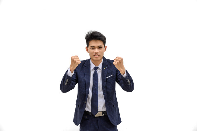 班级比赛输了班主任怎么安慰,班级活动输了惩罚