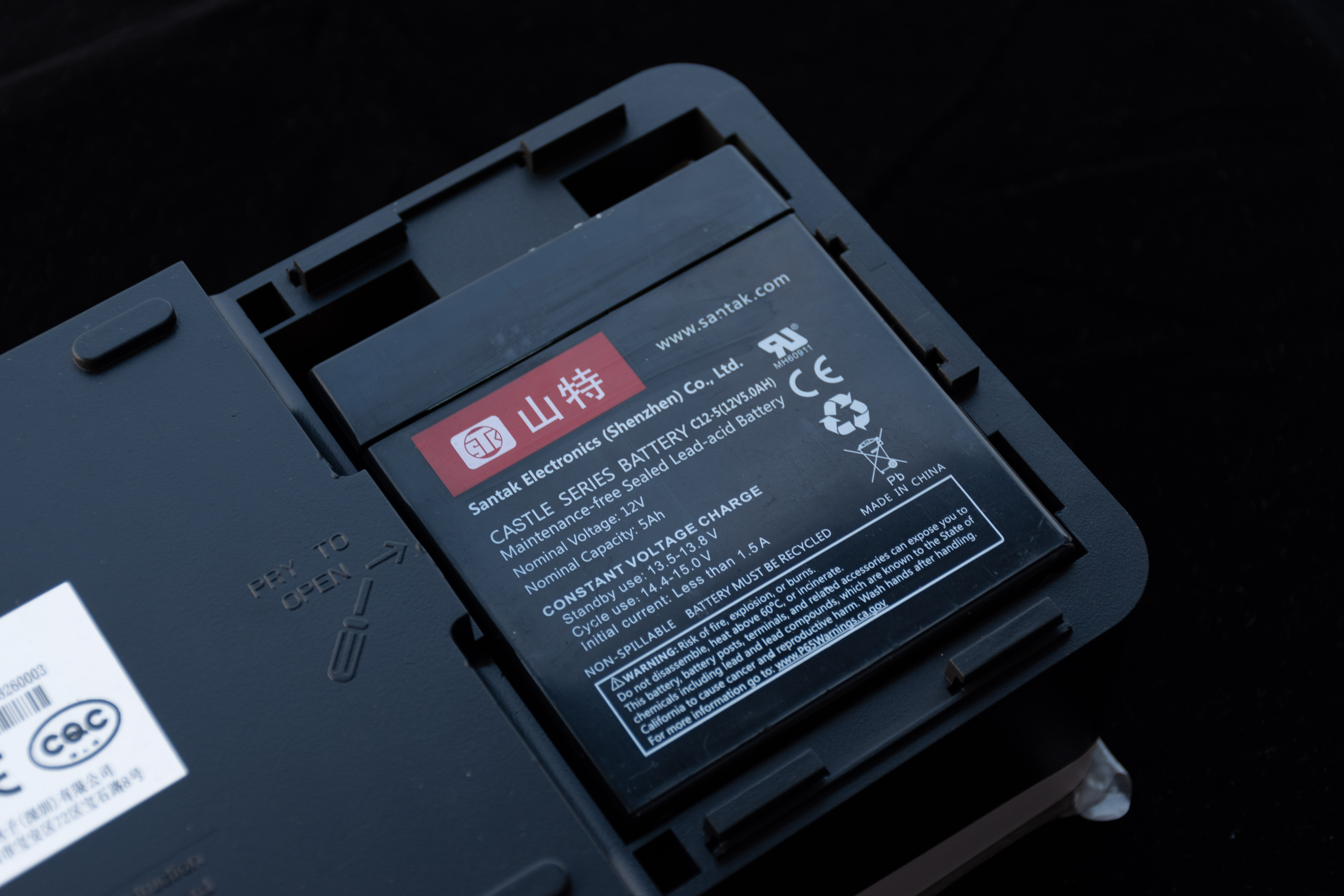 山特tg-box600怎么控制电脑,山特box600换电池