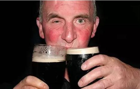 头等舱效应：那些突然变厉害的人，都在悄悄对自己下狠手