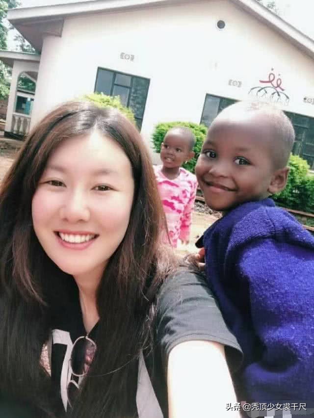 王宝强新恋情疑坐实与绯闻女友海边度假儿子称其“我的小冯冯”