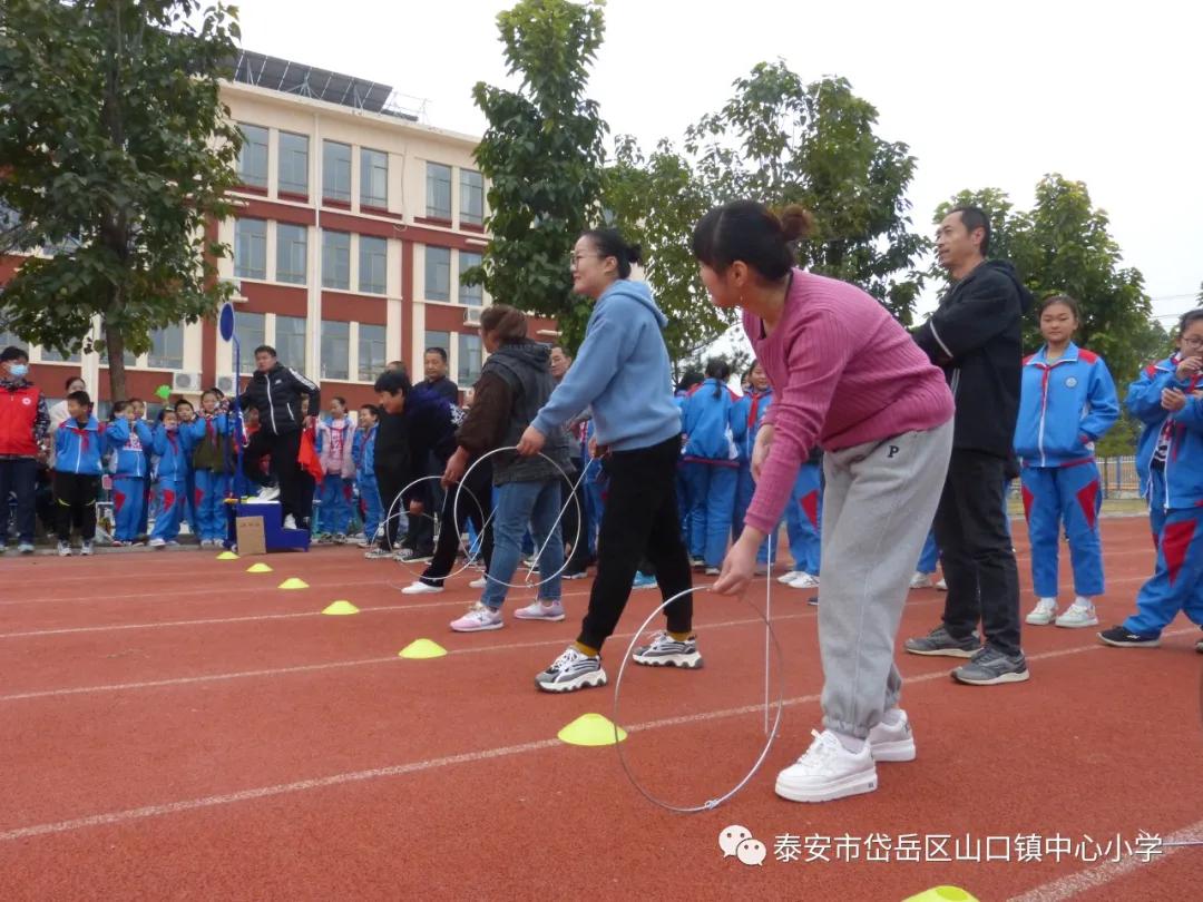 山口镇山口中学校运会,山口镇中心小学秋季运动会第一名