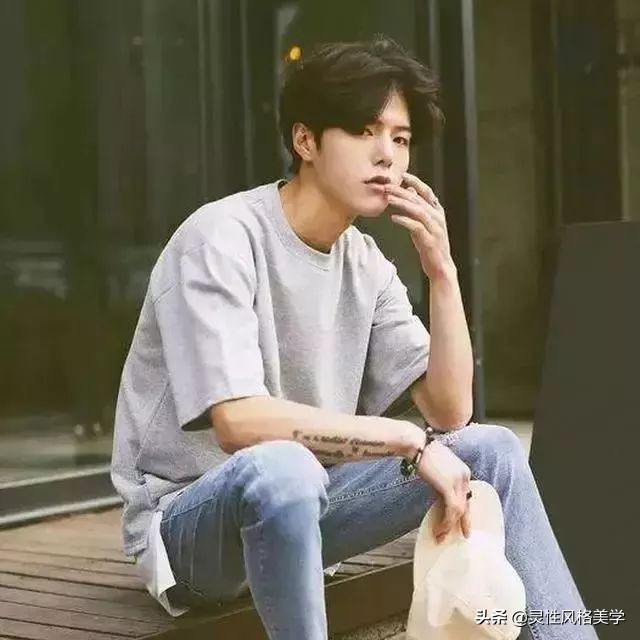 一款暖男必备发型,暖男发型推荐不烫