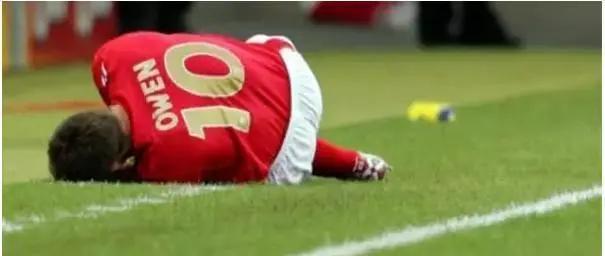 足坛被伤病毁掉的十大天才后卫,世界足球谁受伤最少