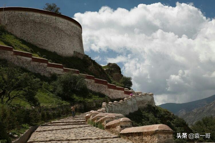 去西藏领略雄伟的布达拉宫,走进西藏神秘的宫殿布达拉宫