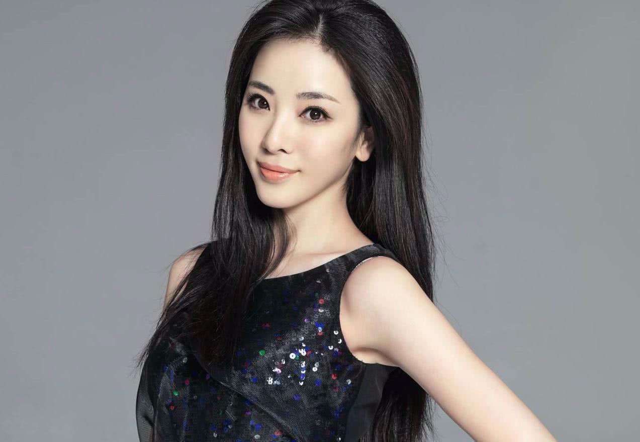 央视主持人进决赛李思思张蕾,李思思和张蕾为啥不主持节目