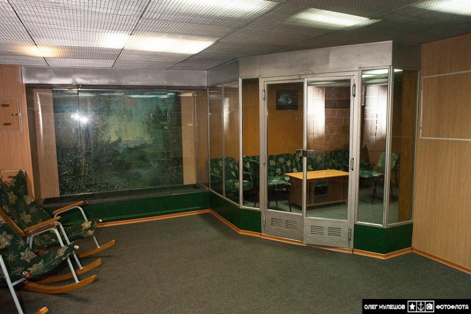 漫谈潜艇指挥塔,潜艇为什么要有指挥塔