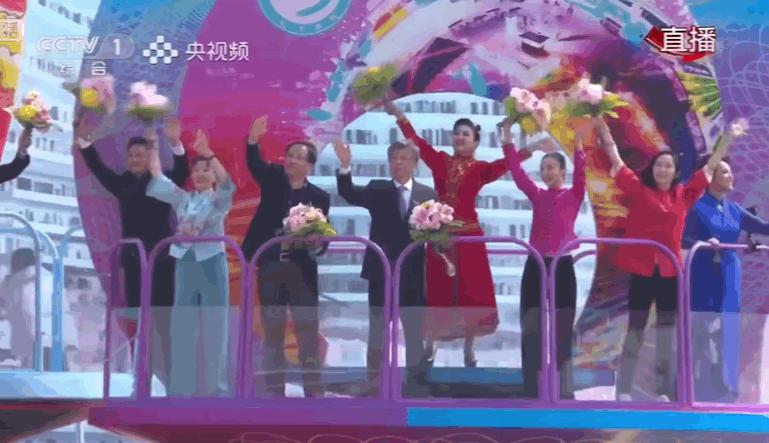 杨幂和王源红毯,郎朗和明星吻戏