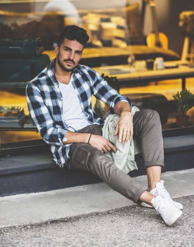 男士衬衫如何穿搭才好看,男士衬衫怎么穿搭显高级