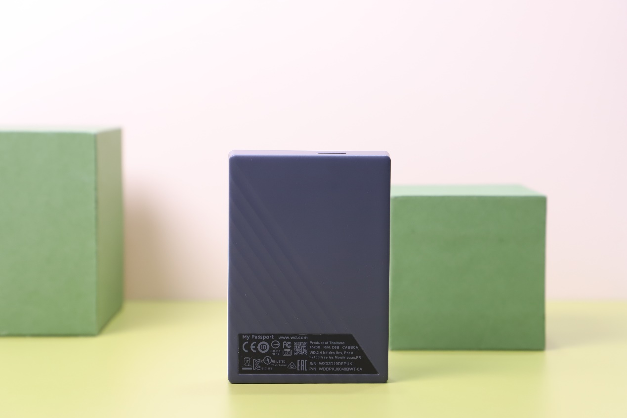 西部数据wd1tbusb3.0移动硬盘评测,西部数据机械移动硬盘随行版评测