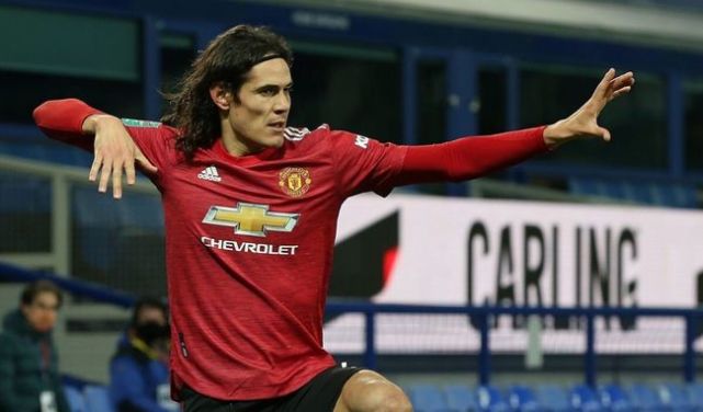 c罗感谢卡瓦尼把球衣号码让给我,卡瓦尼18年评价c罗