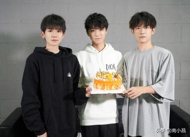 tfboys六周年演唱会准备阶段,tfboys六周年演唱会小动作