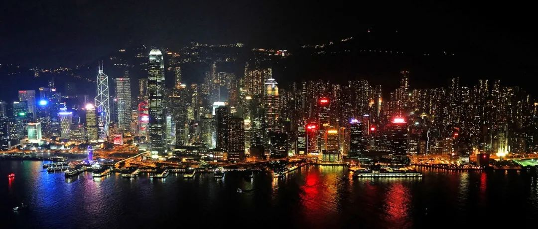 解放广州后，为何未一举解放香港？毛*东泽**：长期打算，充分利用