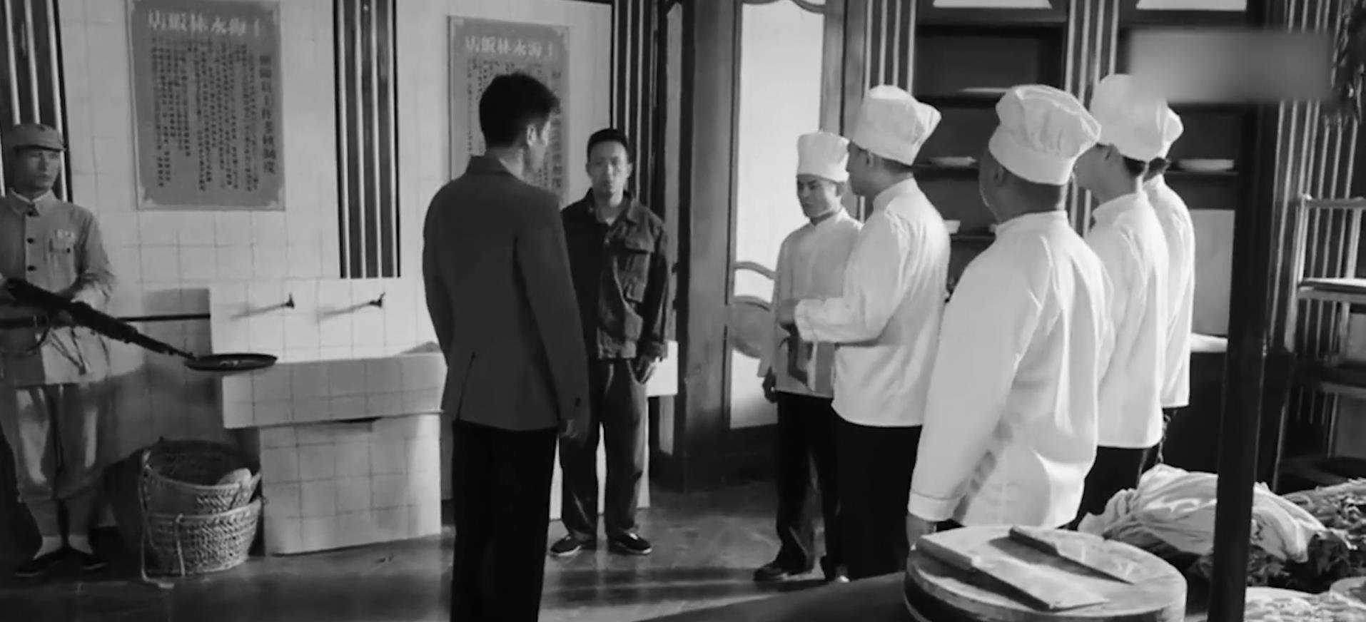 开国大典前发生的历史事件,开国大典前惊险的一幕