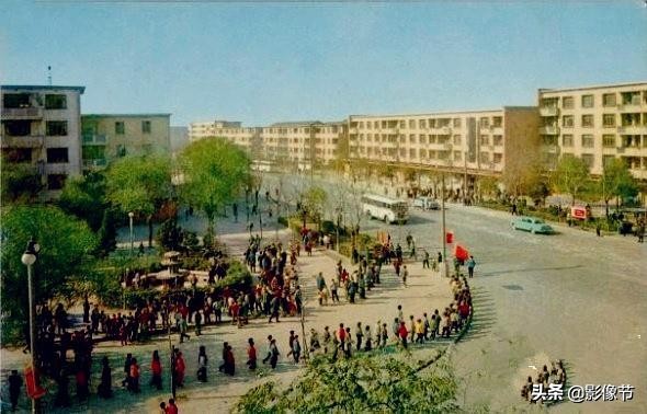 宝葫芦的秘密在哪里拍的,宝葫芦的秘密在哪里可以看完整