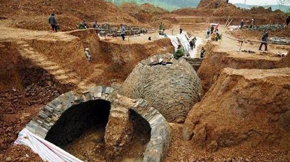 楚王坟墓,楚王墓穴