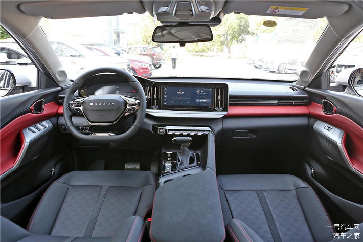 一块石头换来了一辆汽车？抖音上的以物换物挑战真的成功了