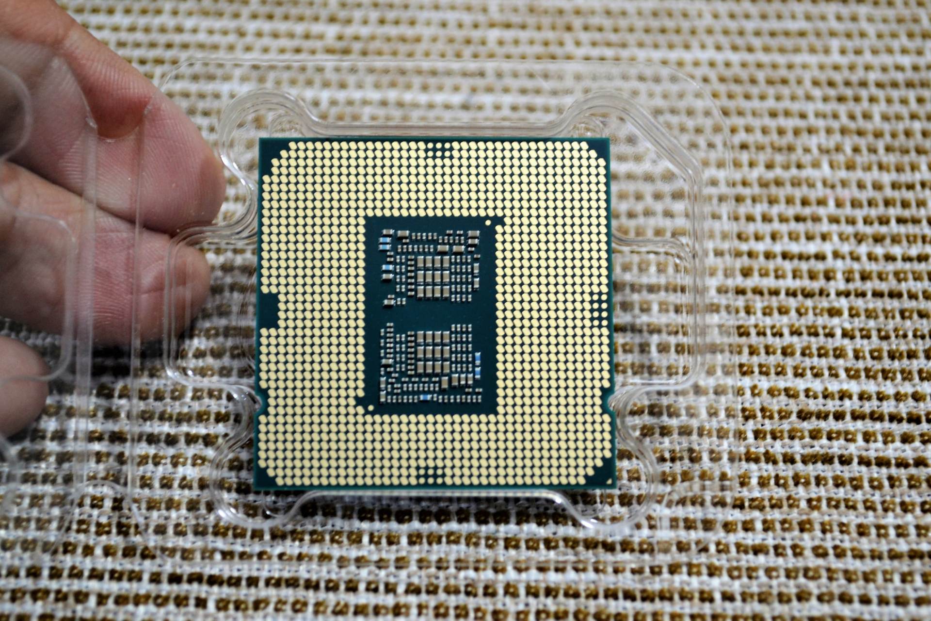 华硕b460m重炮手能配什么cpu,华硕rogstrixb460-ggaming