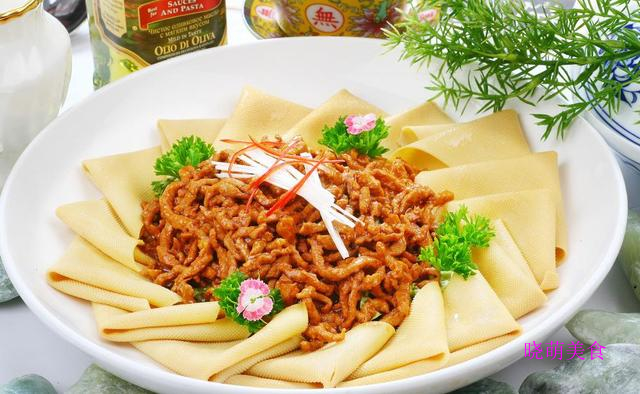 蒜苔炒虾丸和白菜的做法,蘑菇蒜苔炒肉丝虾仁的做法