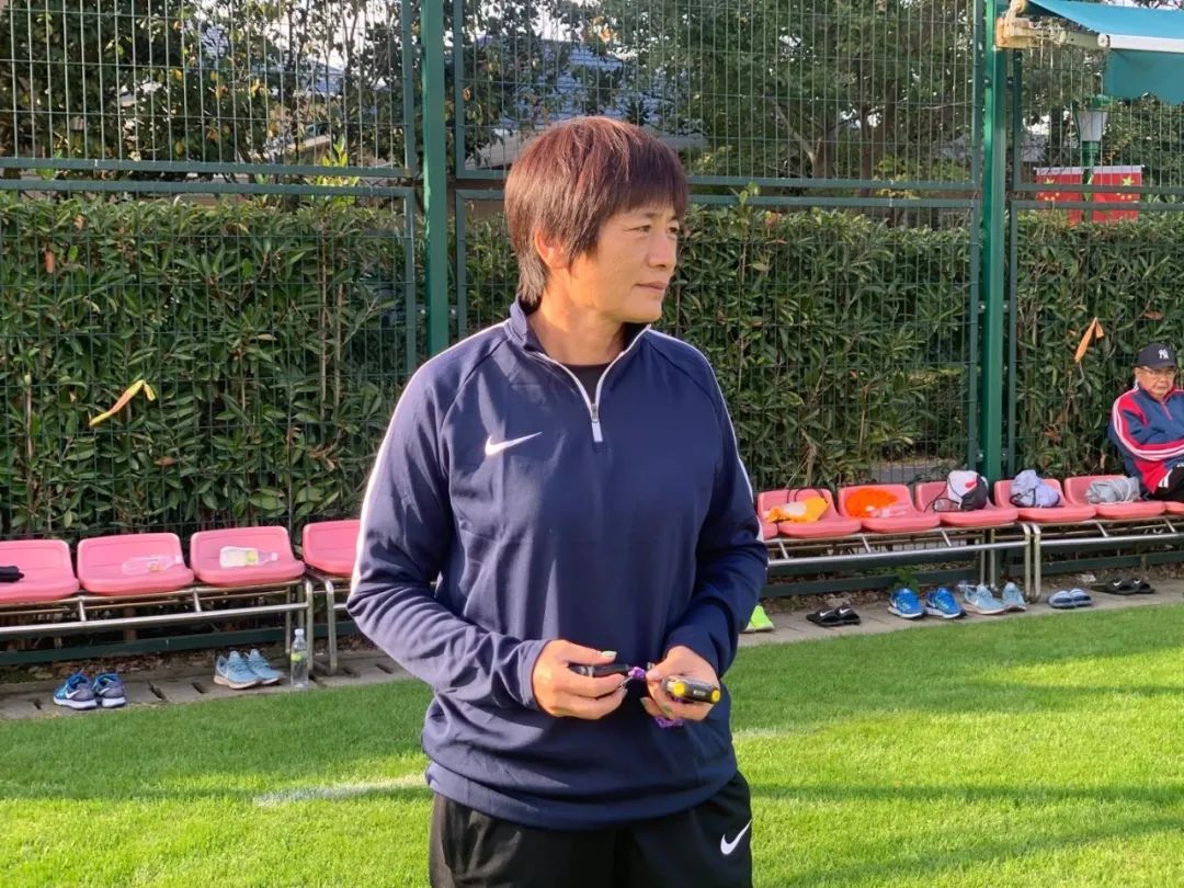 谁是女足主教练,中国女足郎平