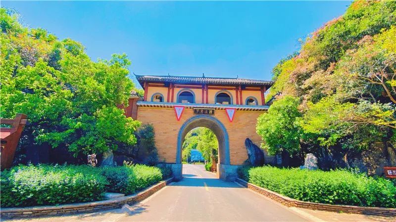 适合去旅游的云南小镇,云南旅游十日游特点小镇