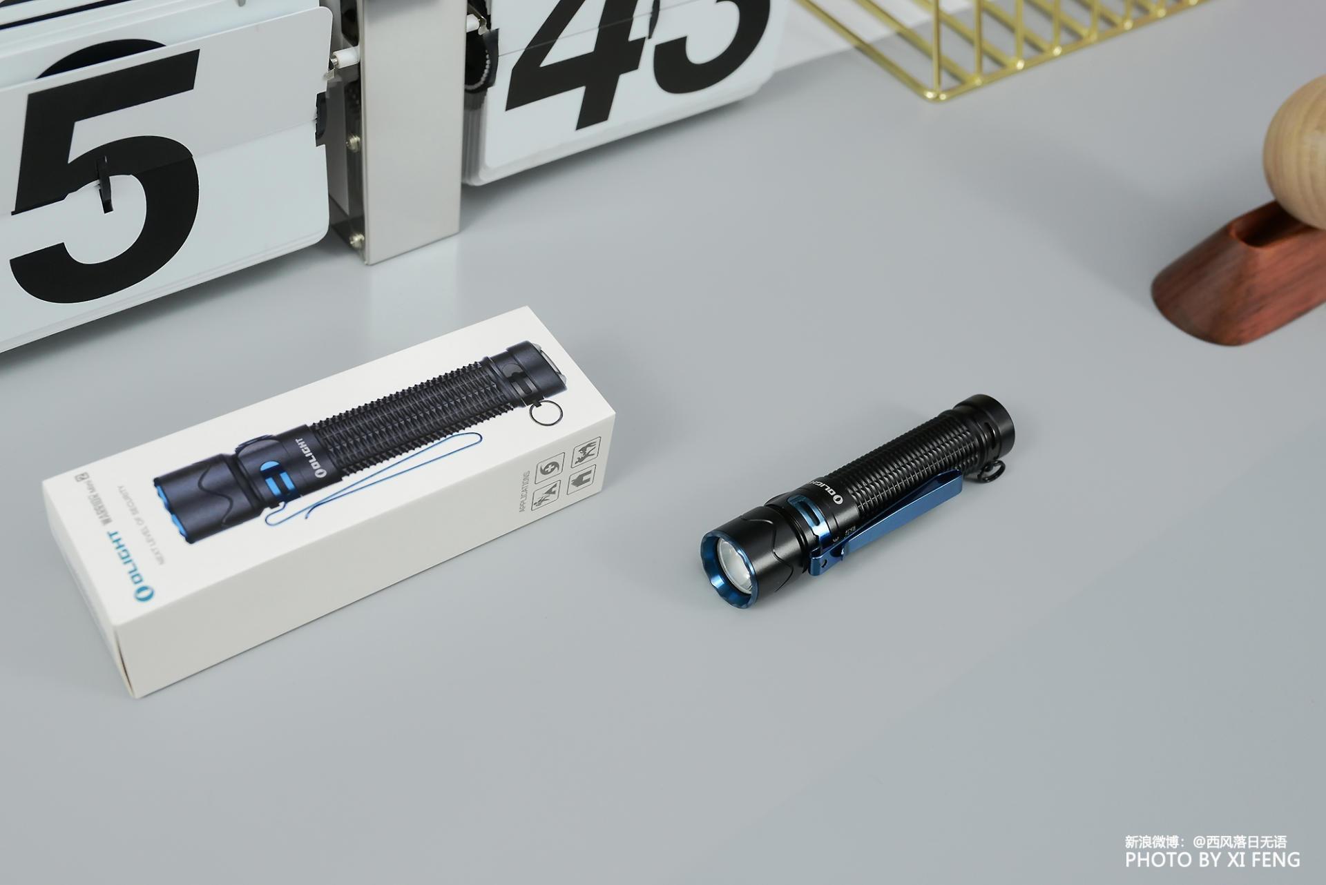 入坑战术手电，老司机推荐了OlightWarriormini2