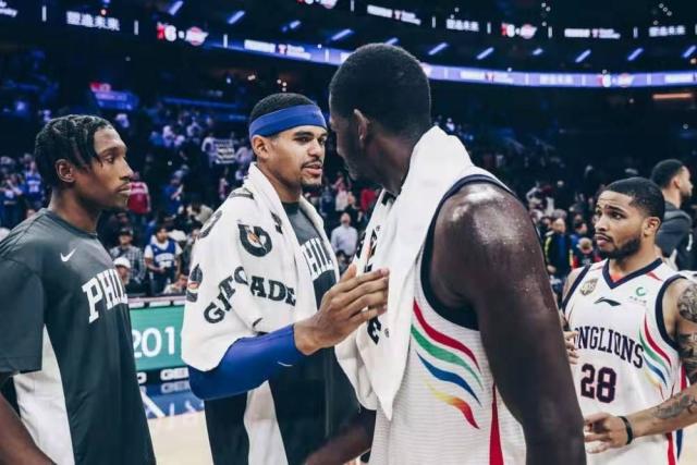 76人主场震撼出场仪式最新,76人主场震撼出场仪式