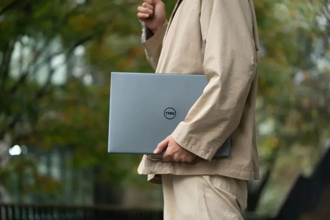 摄影师的笔记本电脑配置,性价比最高的摄影师笔记本