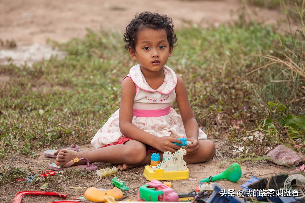 狠心的女儿民间故事,富人把女儿嫁给穷人的故事