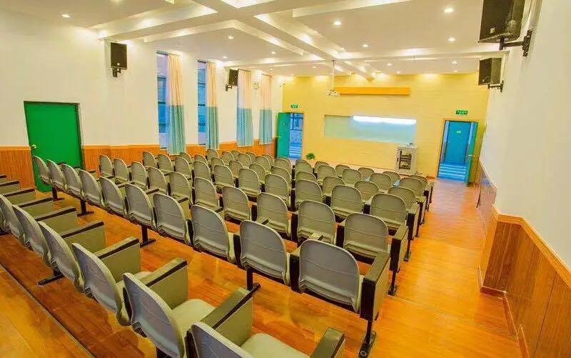 爱与美食不可辜负之繁忙蜜蜂幼儿园、超高的性价比、乐园式环境！