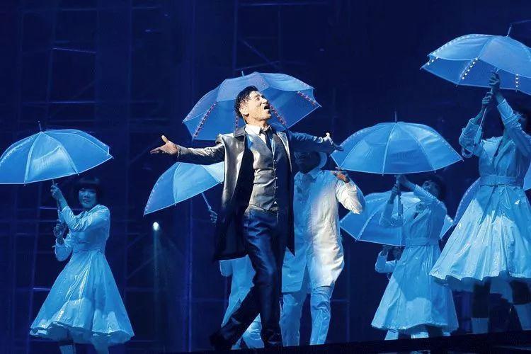 歌神张学友成名之路,从堕落酗酒到一代歌神