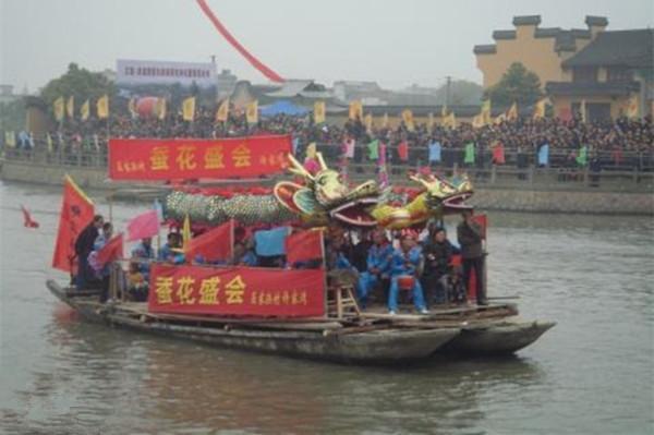 清明节的由来及习俗,清明节的由来及习俗100字简介