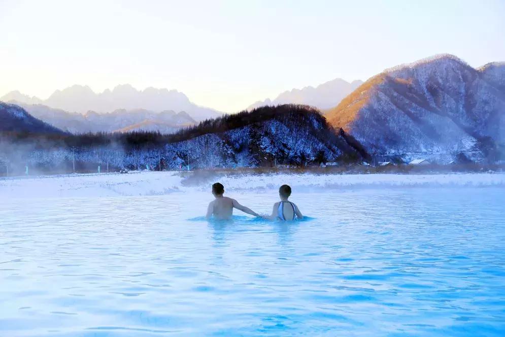 本溪绿石谷温泉春节,来本溪观雪景泡温泉享惬意