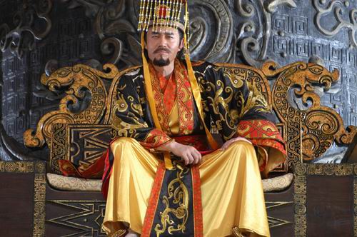 秦始皇运用的军事策略,秦始皇铁腕夺权