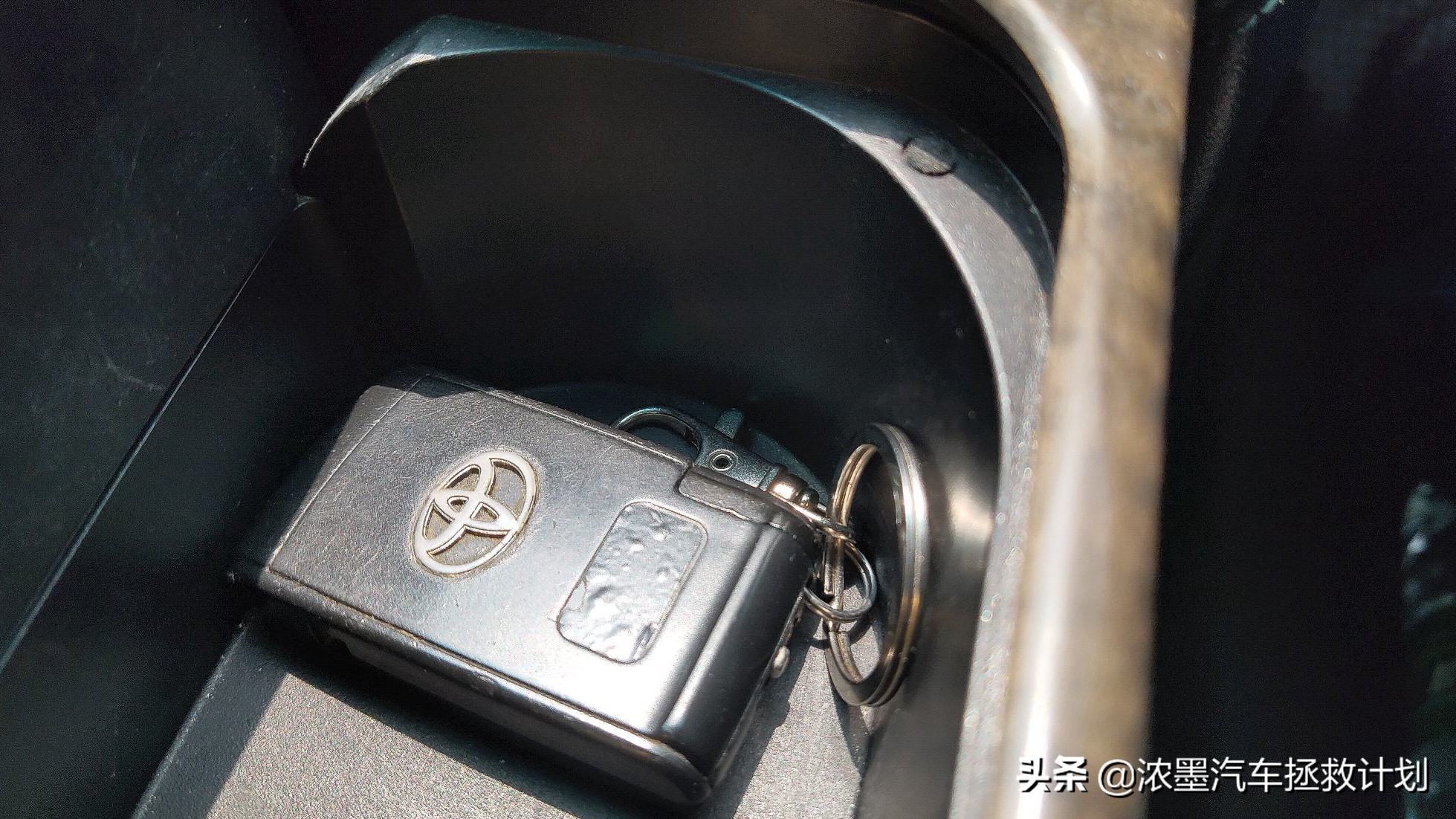 日系五菱之光,日系最好的三款车丰田皇冠