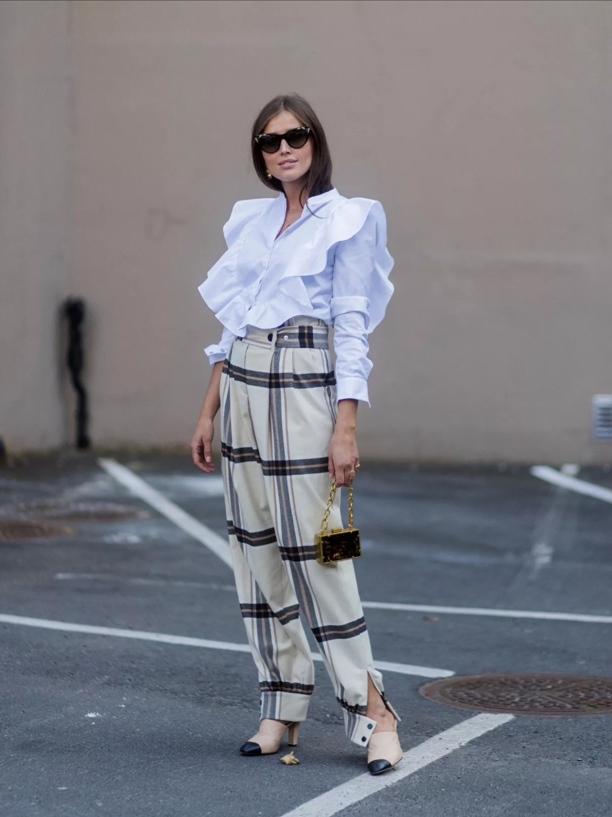 显瘦遮肉裤型宽松百搭休闲萝卜裤,今年最火的萝卜裤显瘦