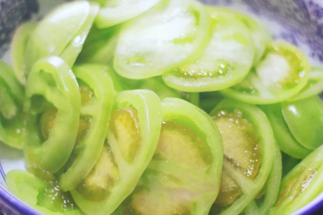 一个人也要好好吃饭：青番茄酵素