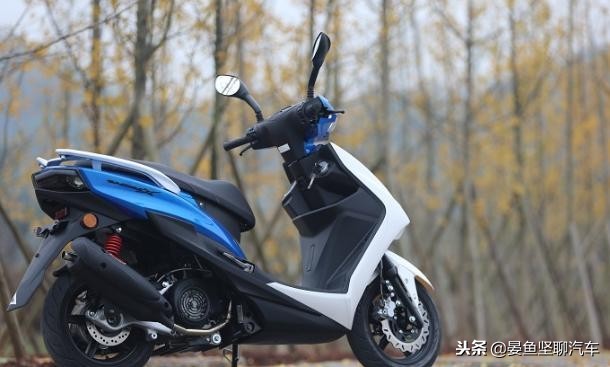 测评国产踏板车标杆极速108km,abs踏板车测评