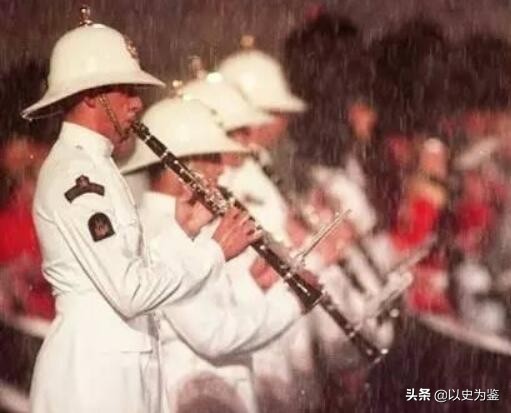 回忆香港回归22年来的历史,重温香港回归经典时刻的感受