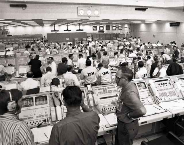 美国阿波罗登月计划登上月球了吗,嫦娥5号揭秘阿波罗登月之谜