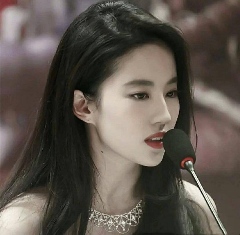 难怪代言要首选“三刘”，这3位的颜值和气质就没翻车过