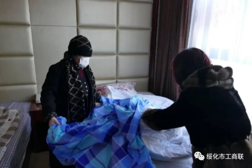 抗击疫情“战场”上的民营企业家－－肇东市工商联副主席、黑龙江华汇建筑工程设计有限公司总经理罗瑞敏