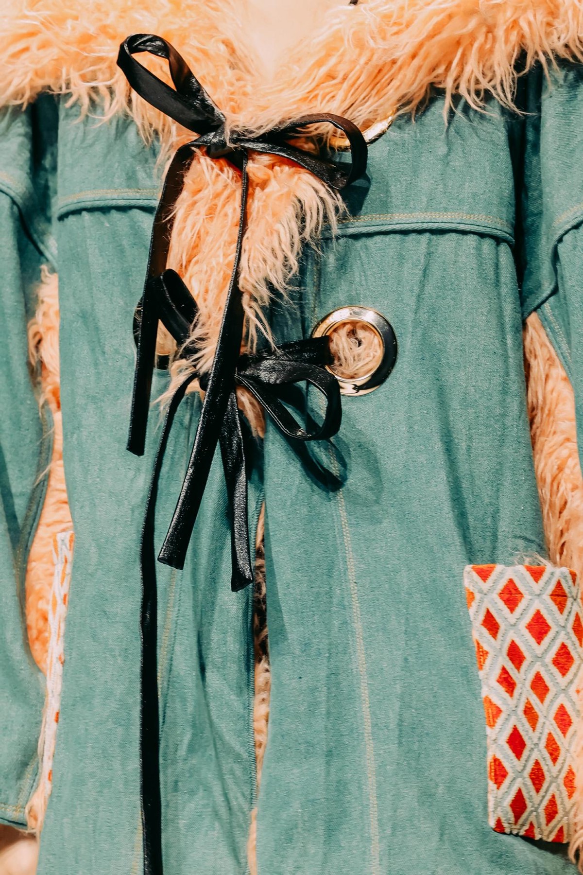 LUOOIFSTUDIO独立设计师品牌2021秋冬新作登陆上海时装周