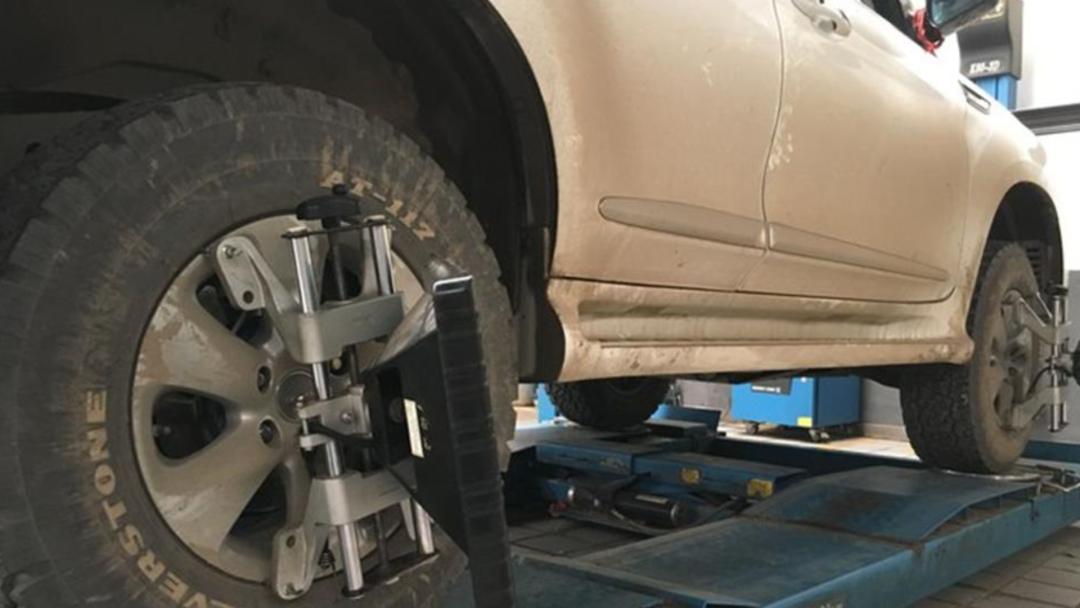 新手上路有必要做四轮定位吗,车子多久要做个四轮定位和动平衡