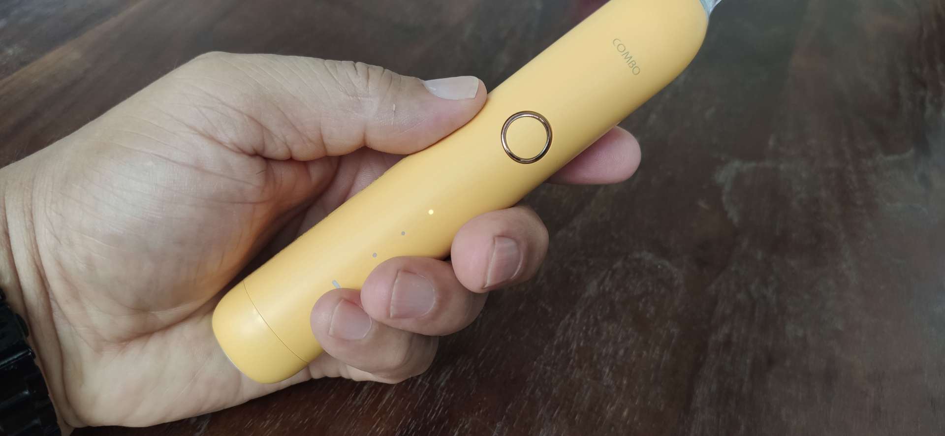 哪一款儿童电动牙刷比较实惠好用,贝医生和米兔儿童电动牙刷哪个好