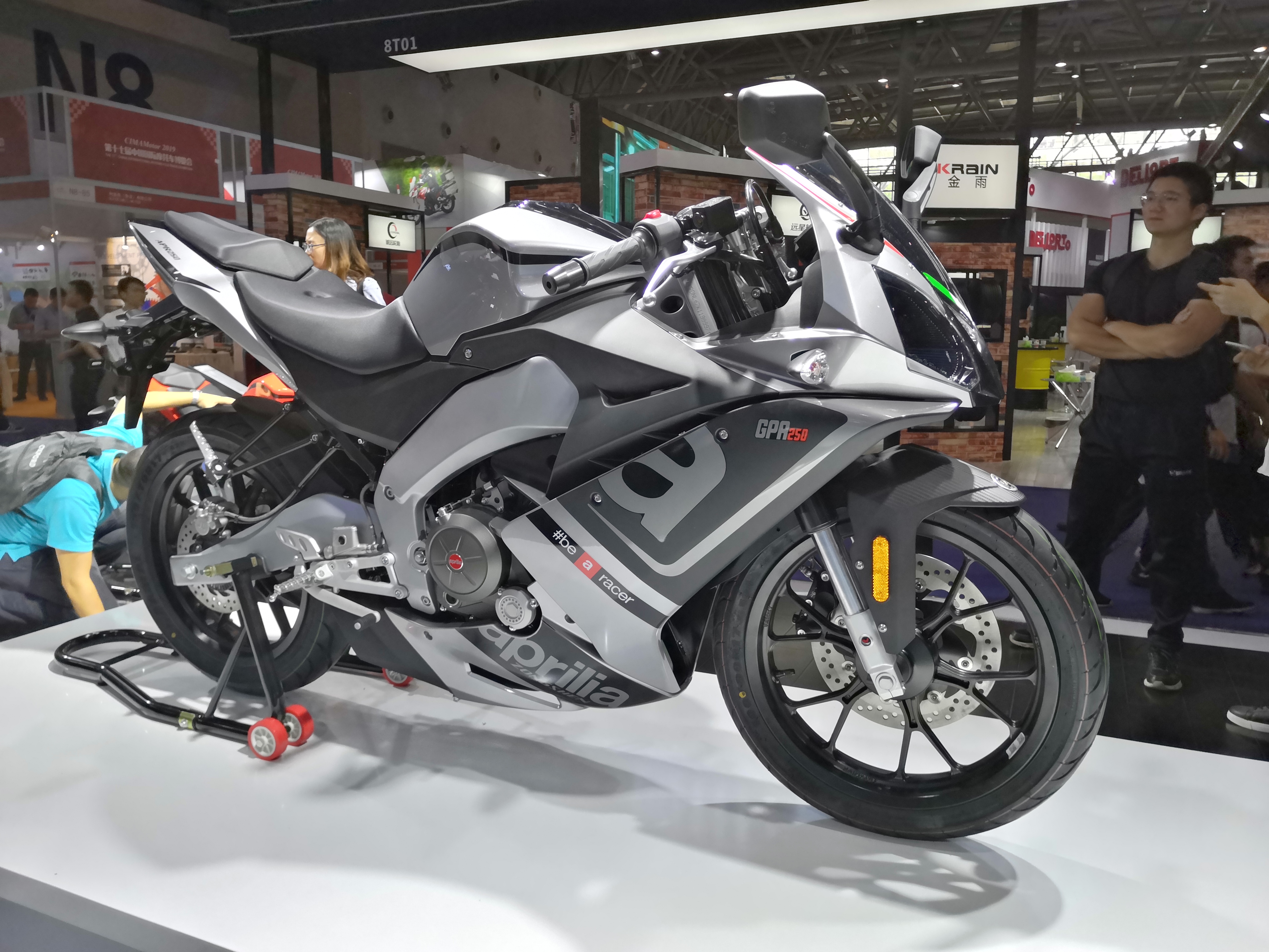 国产单缸250发动机怎么样,国产250双缸发动机咋样